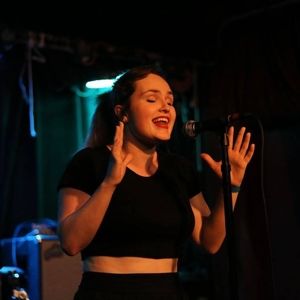 Meet your Posher, Catherine